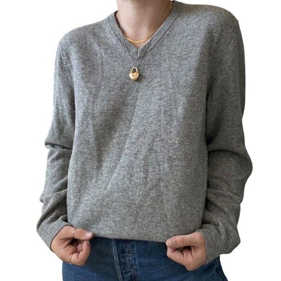 Club Room Mens Light Gray 100% Cashmere Soft V Neck Preppy Sweater Sz L - Picture 1 of 8